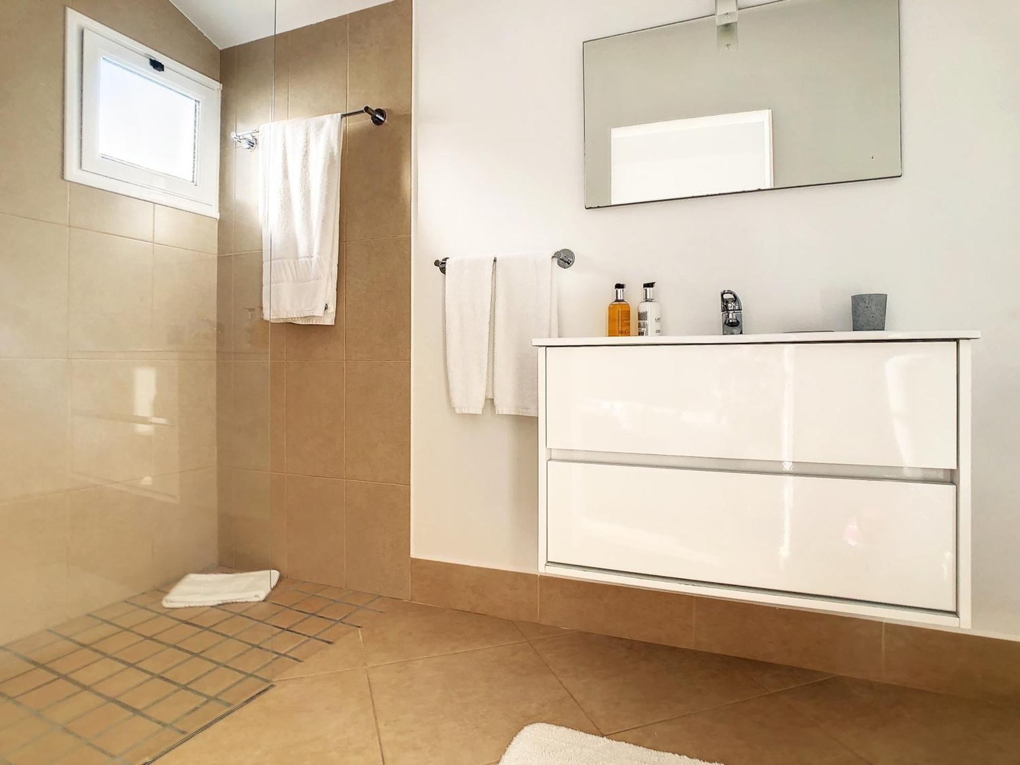 Malseira Naya Beach House By Lovelystay מראה חיצוני תמונה